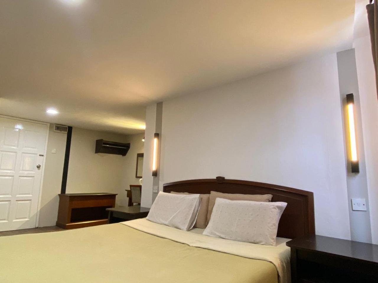 The Little Star Studio Hotel- Star Regency Brinchang Exterior photo